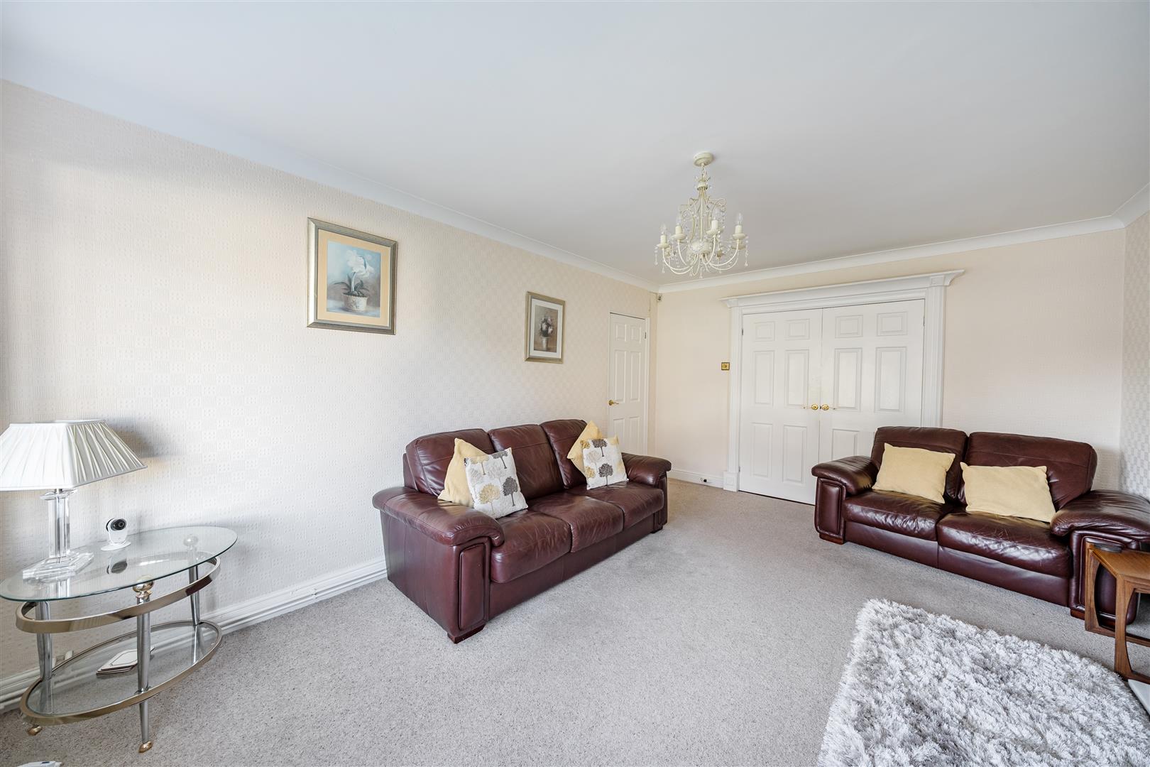 The Dell, Pontlliw, Swansea, SA4 9ET